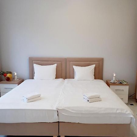 Willa Na Bielanach Appartamento Bielany Wrocławskie Esterno foto