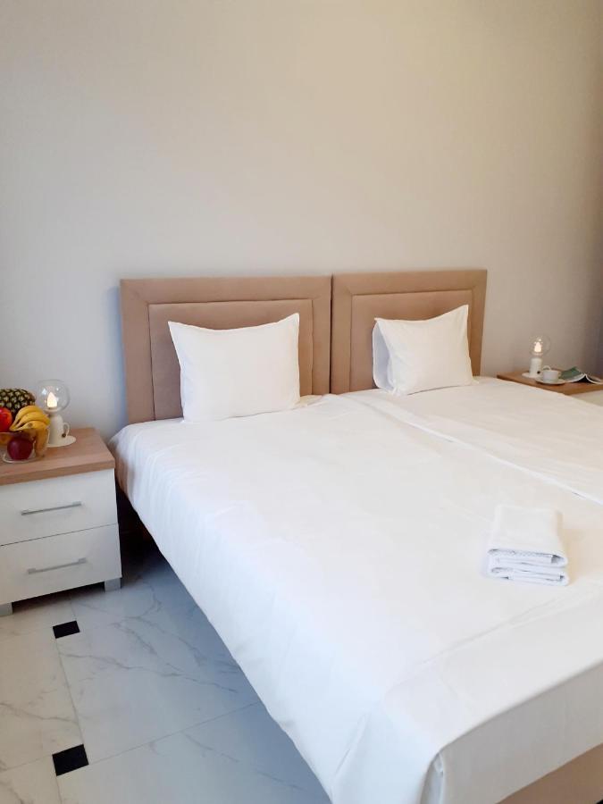 Willa Na Bielanach Appartamento Bielany Wrocławskie Esterno foto